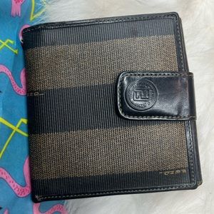 EUC Fendi Pequin Bifold wallet